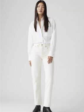 Levi’s Wedgie Straight Ankle Women’s Jeans. Size 32. NWOT White.